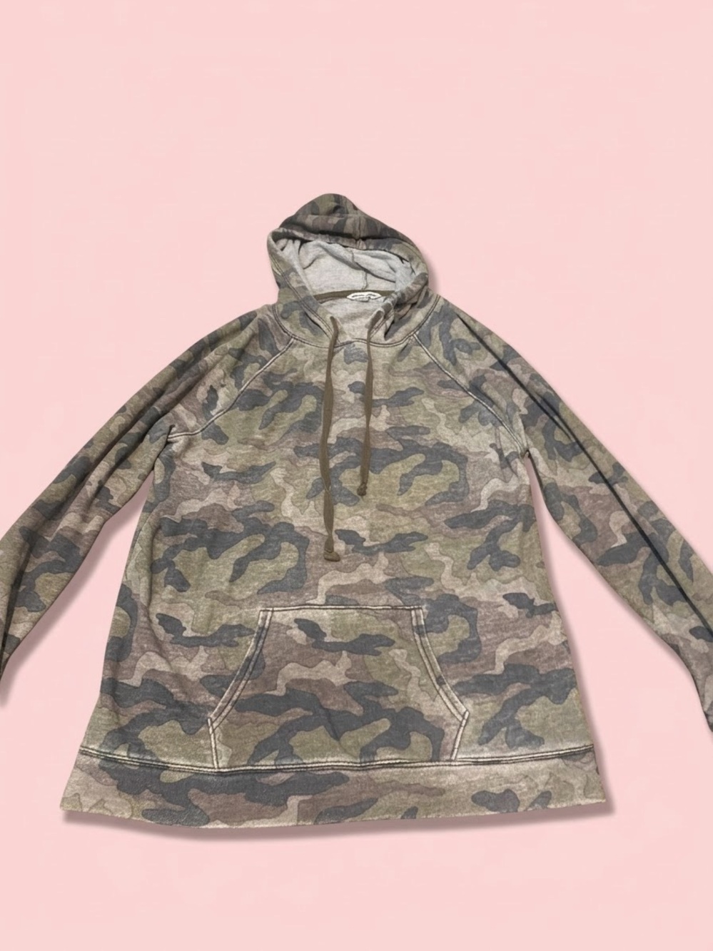 American Eagle Outfitters Olive & Gray Camo Pullover Hoodie